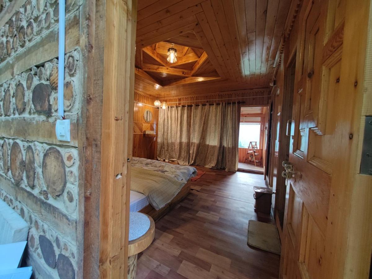 Freebird Nest Jibhi Hotel ภายนอก รูปภาพ